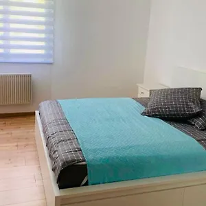 Mym Now In Apartamento