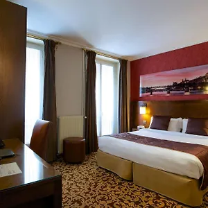 *** Hotel Abbatial Saint Germain France